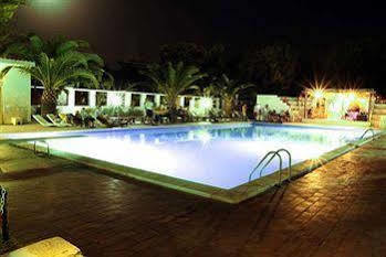 Hotel Residence Adria โรดิการ์กานิโก ภายนอก รูปภาพ
